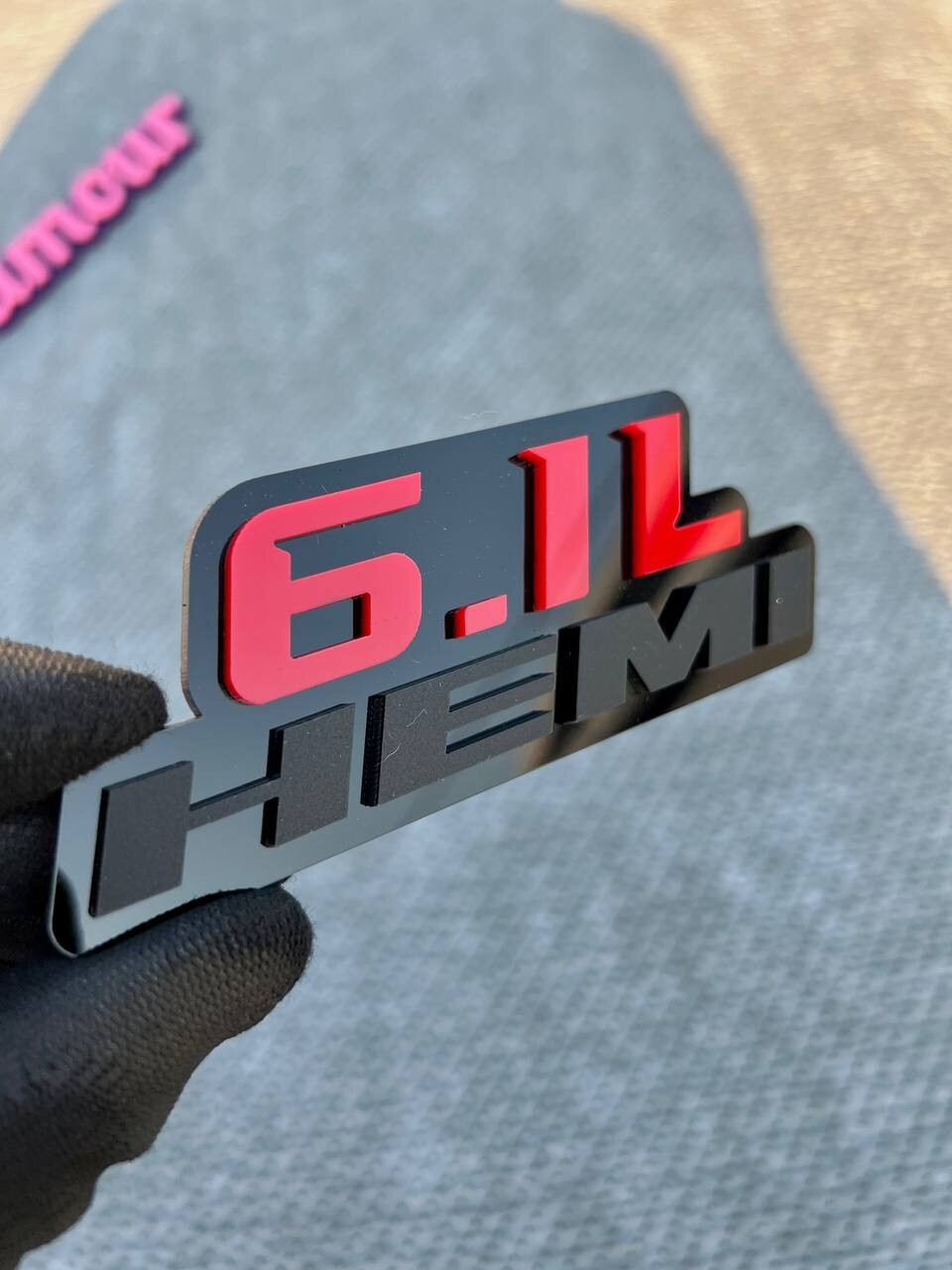 6.1L HEMI Emblems Multicolor – Side Fender Badges for Muscle Cars (Set of 2)