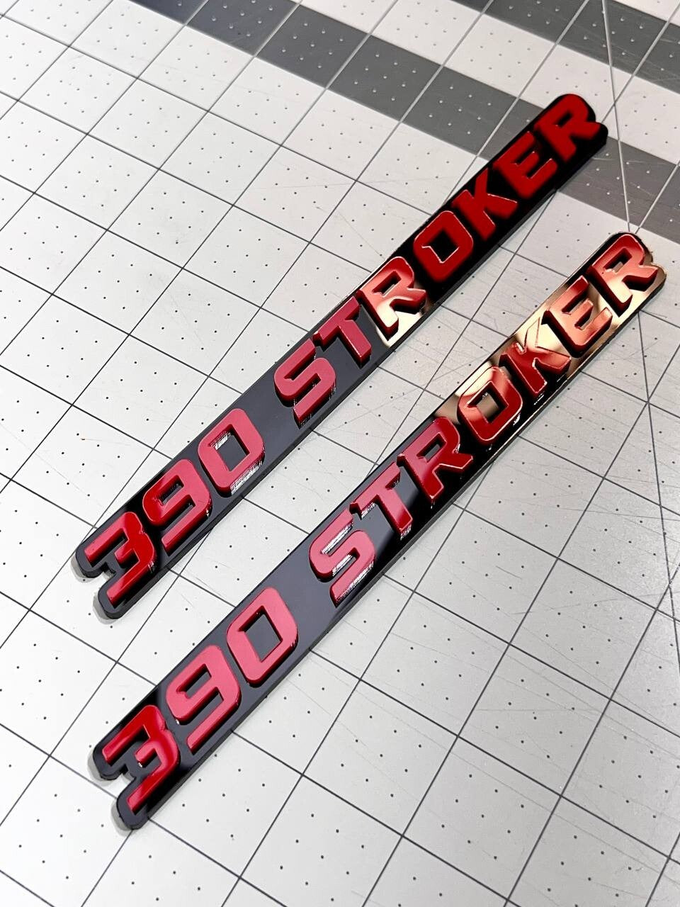 390 STROKER EMBLEMS QTY 2 FENDER EXTERIOR 390 STROKER ENGINE BADGE