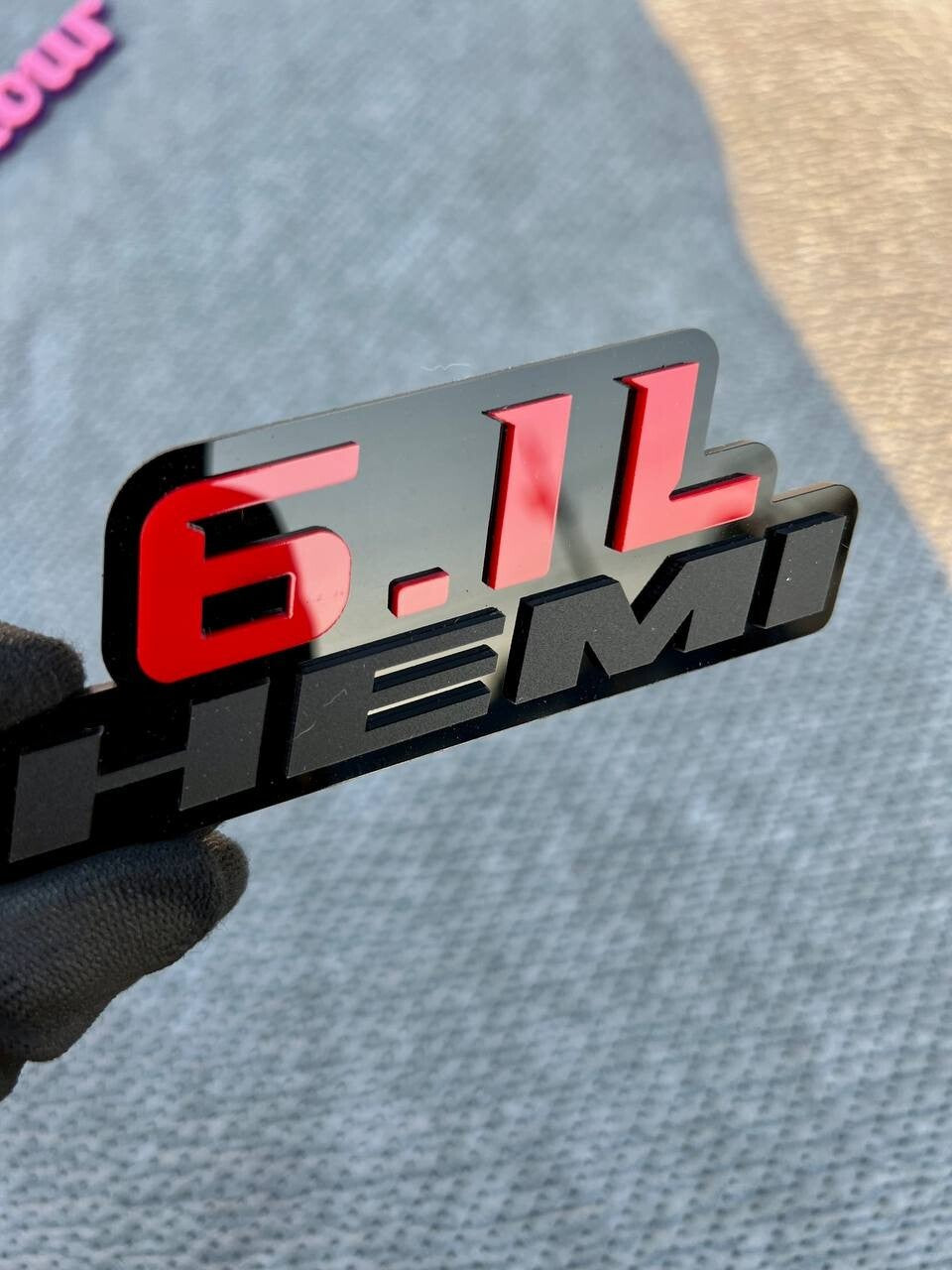 6.1L HEMI Emblems Multicolor – Side Fender Badges for Muscle Cars (Set of 2)