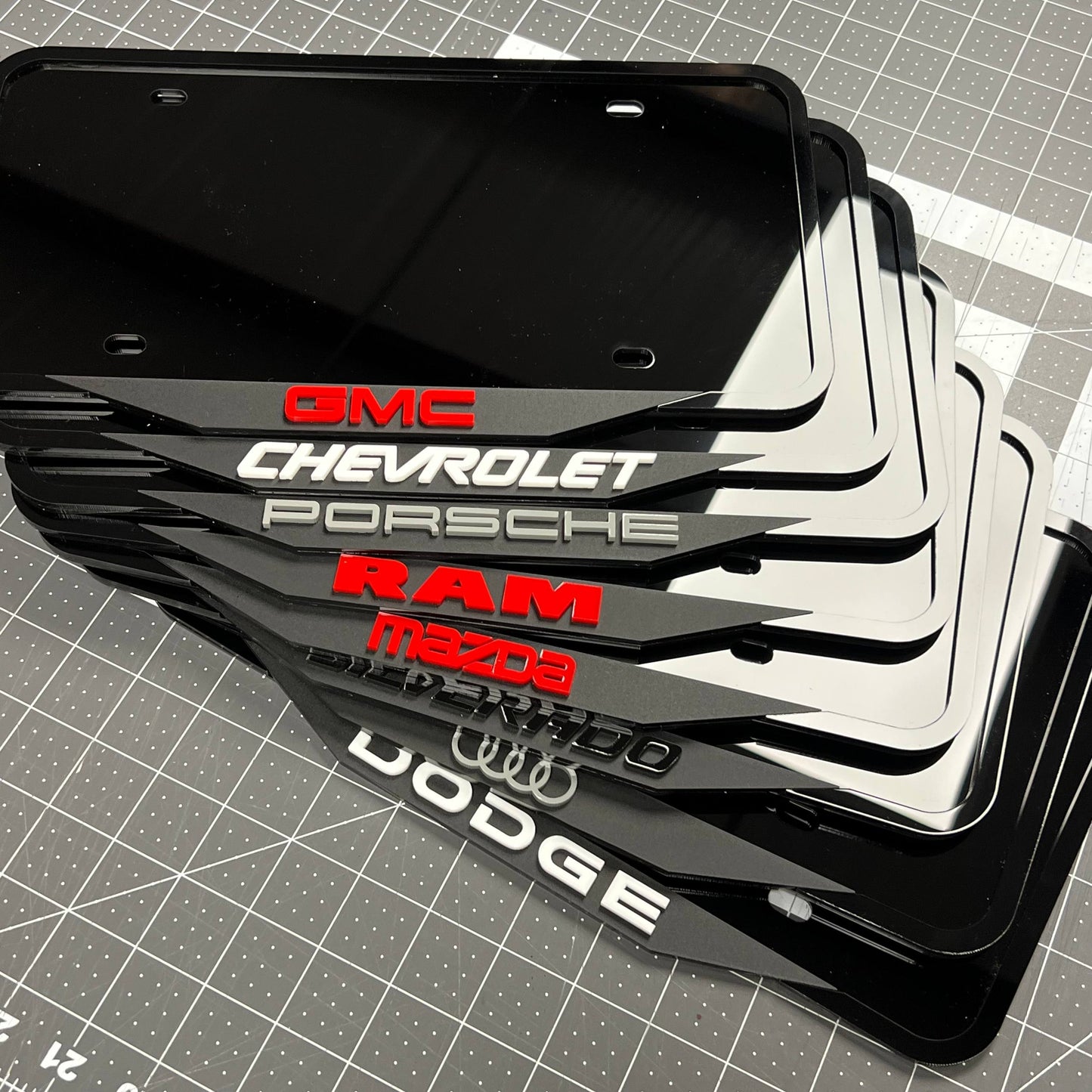 Personalized License Plate Frame with Custom 3D Logo or Text – Choose Any Car Brand