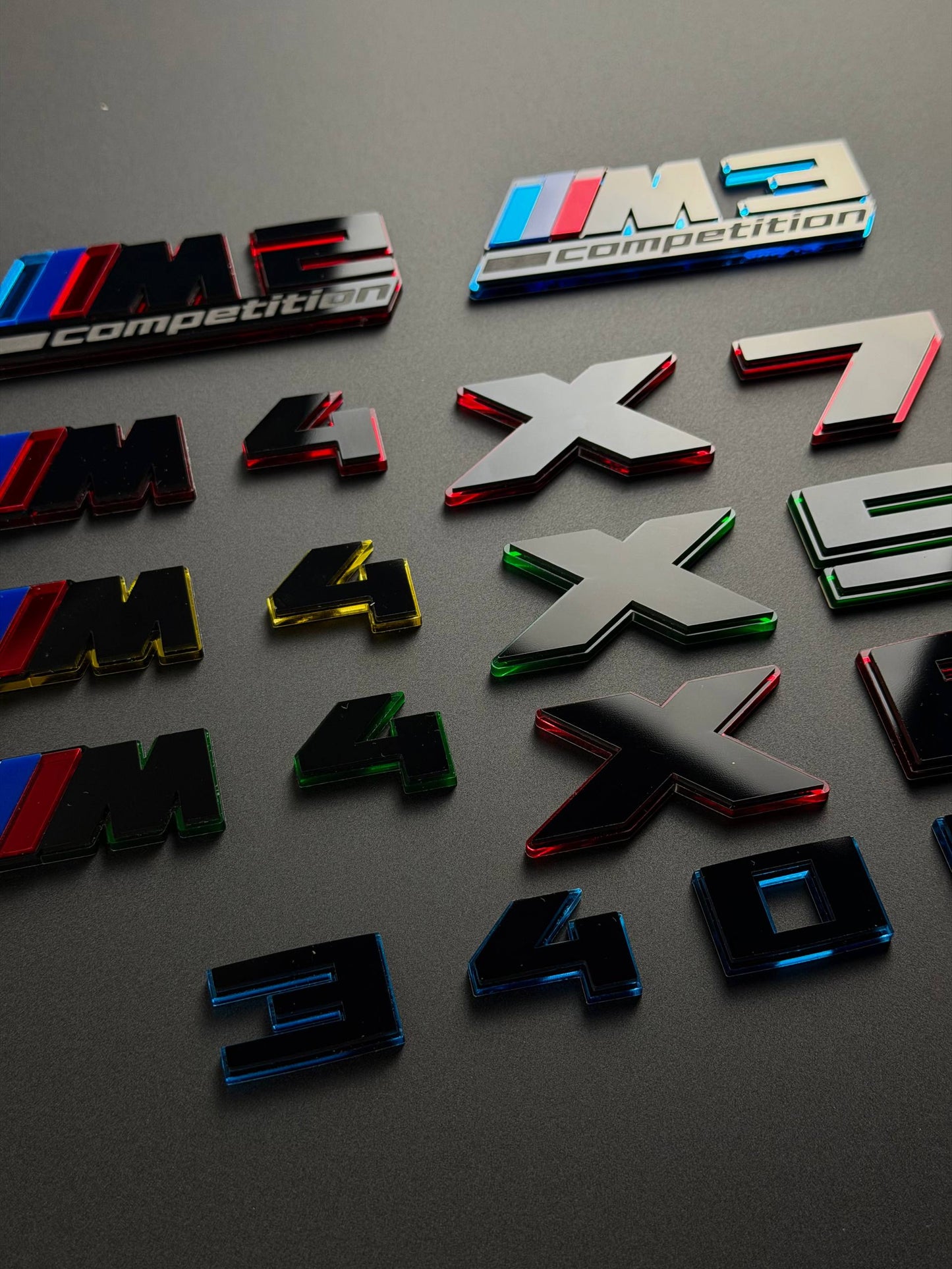BMW M Performance Emblem Badge – Custom Color Logo for M2 M3 M4 M5 M8 M340i M440i M550i X3 X5 X6 X7 X3M X5M