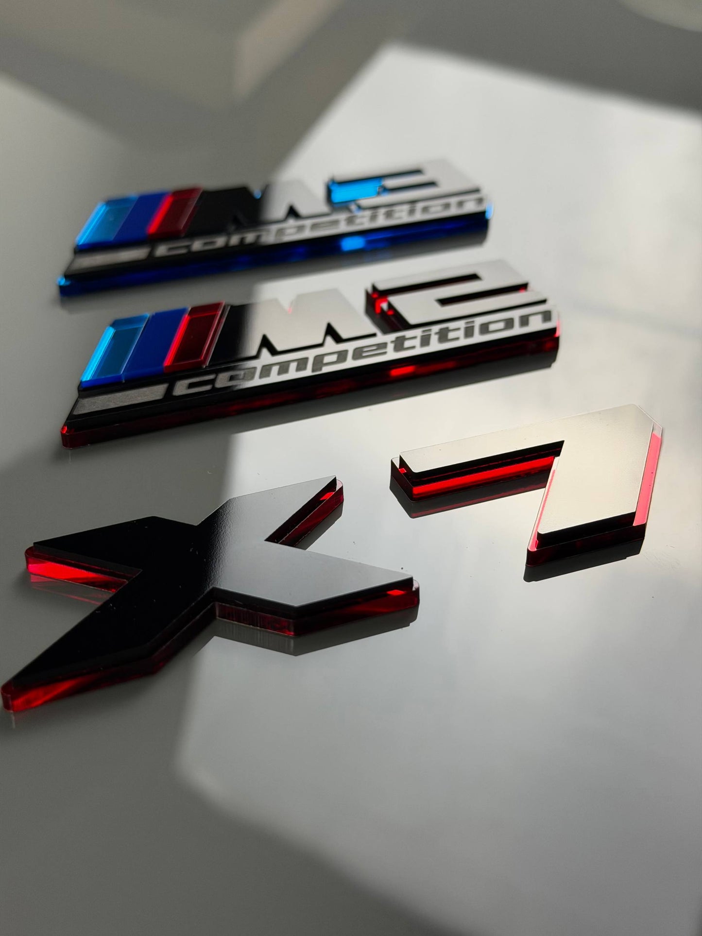 BMW M Performance Emblem Badge – Custom Color Logo for M2 M3 M4 M5 M8 M340i M440i M550i X3 X5 X6 X7 X3M X5M