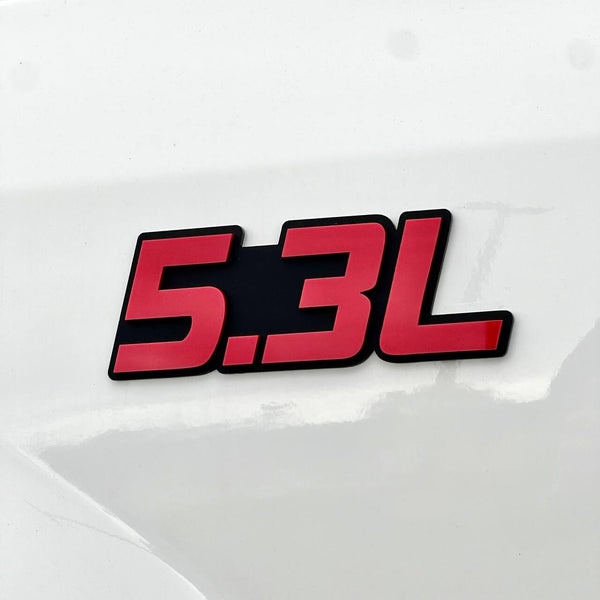 QTY 2 TRUNK FENDER HOOD INTERIOR EXTERIOR 5.3L ENGINE EMBLEMS BADGE RED PAIR — photo 1