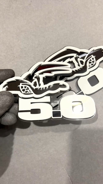 5.0 COYOTE Emblem Badges White On Black Fender Angry Aggressive Racing — photo 3