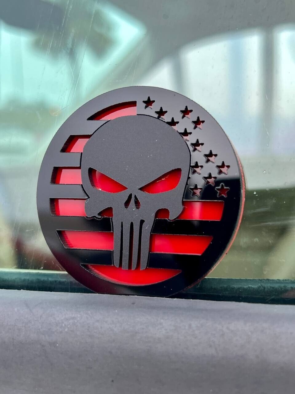 2PCS 18-24 WRANGLER JL GLADIATOR PUNISHER FENDER EMBLEM BADGE
