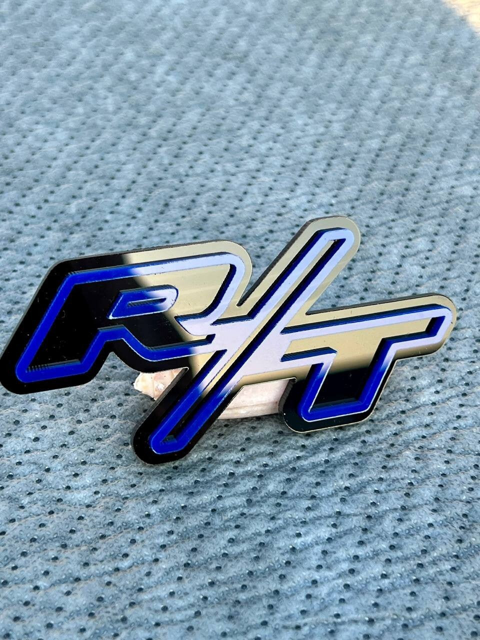 2PCS R/T DODGE CHARGER CHALLENGER MULTICOLOR EMBLEM BADGE R/T