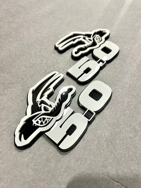 5.0 COYOTE Emblem Badges White On Black Fender Angry Aggressive Racing — photo 7