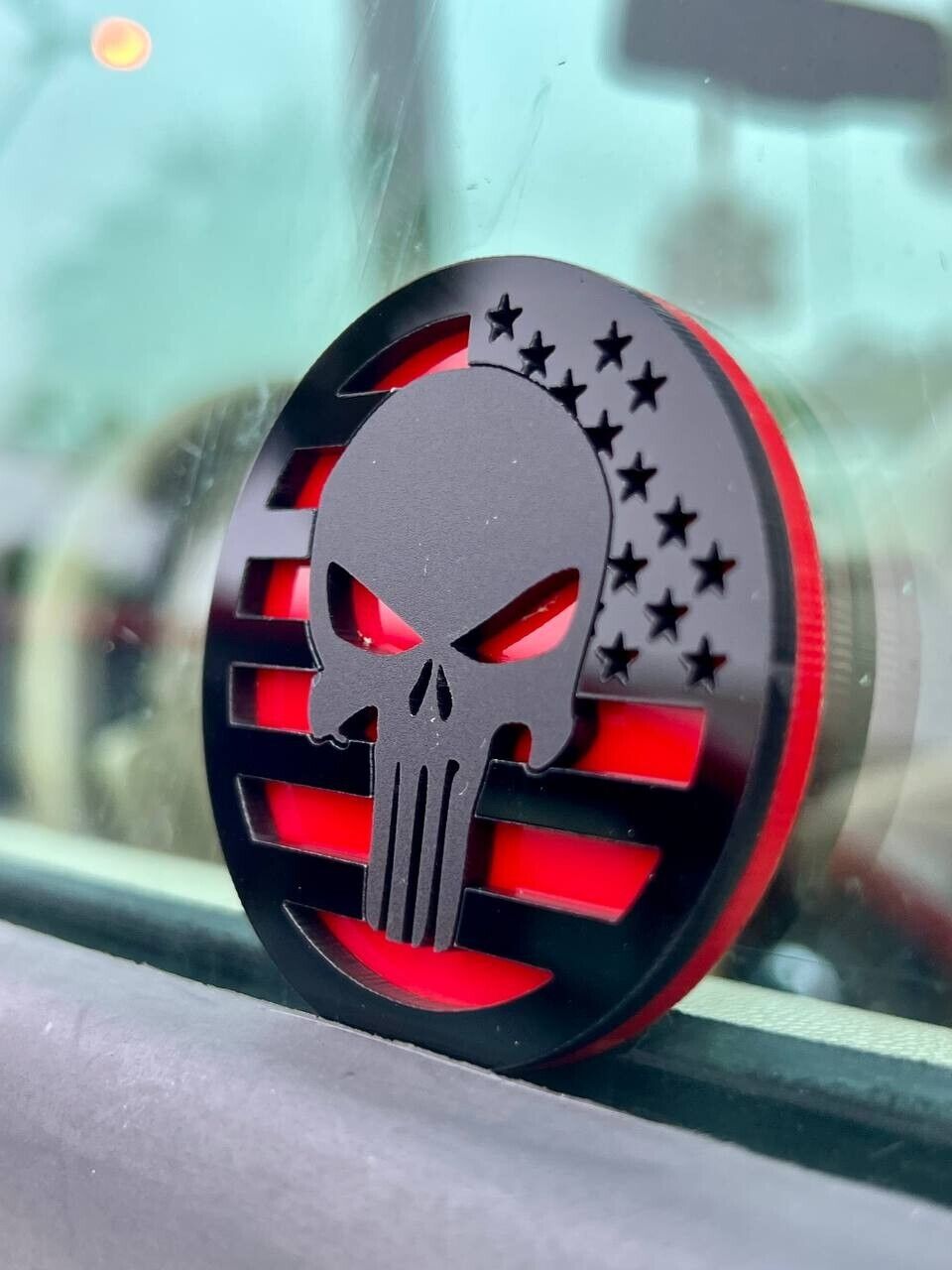 2PCS 18-24 WRANGLER JL GLADIATOR PUNISHER FENDER EMBLEM BADGE