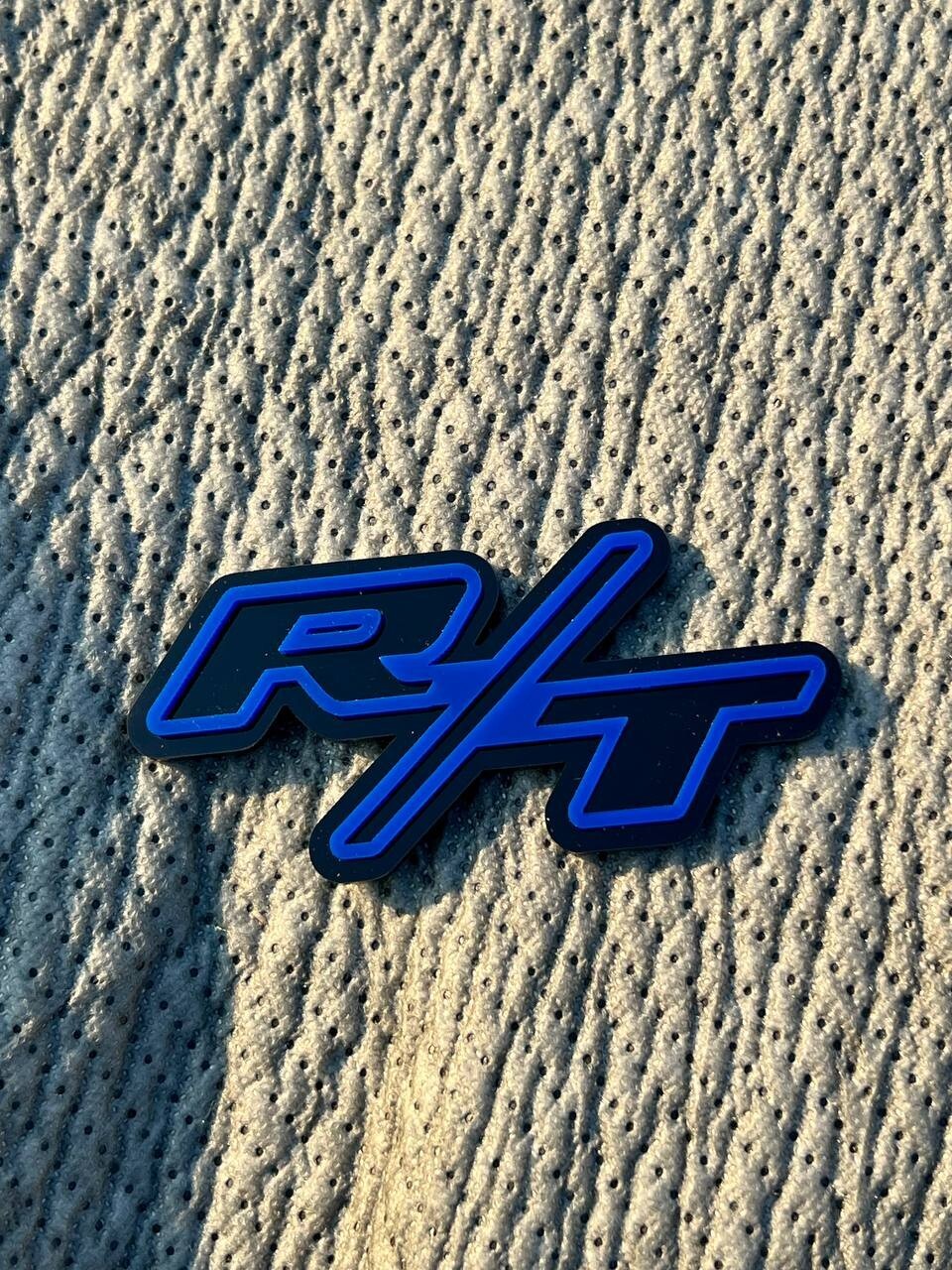 2PCS R/T DODGE CHARGER CHALLENGER MULTICOLOR EMBLEM BADGE R/T