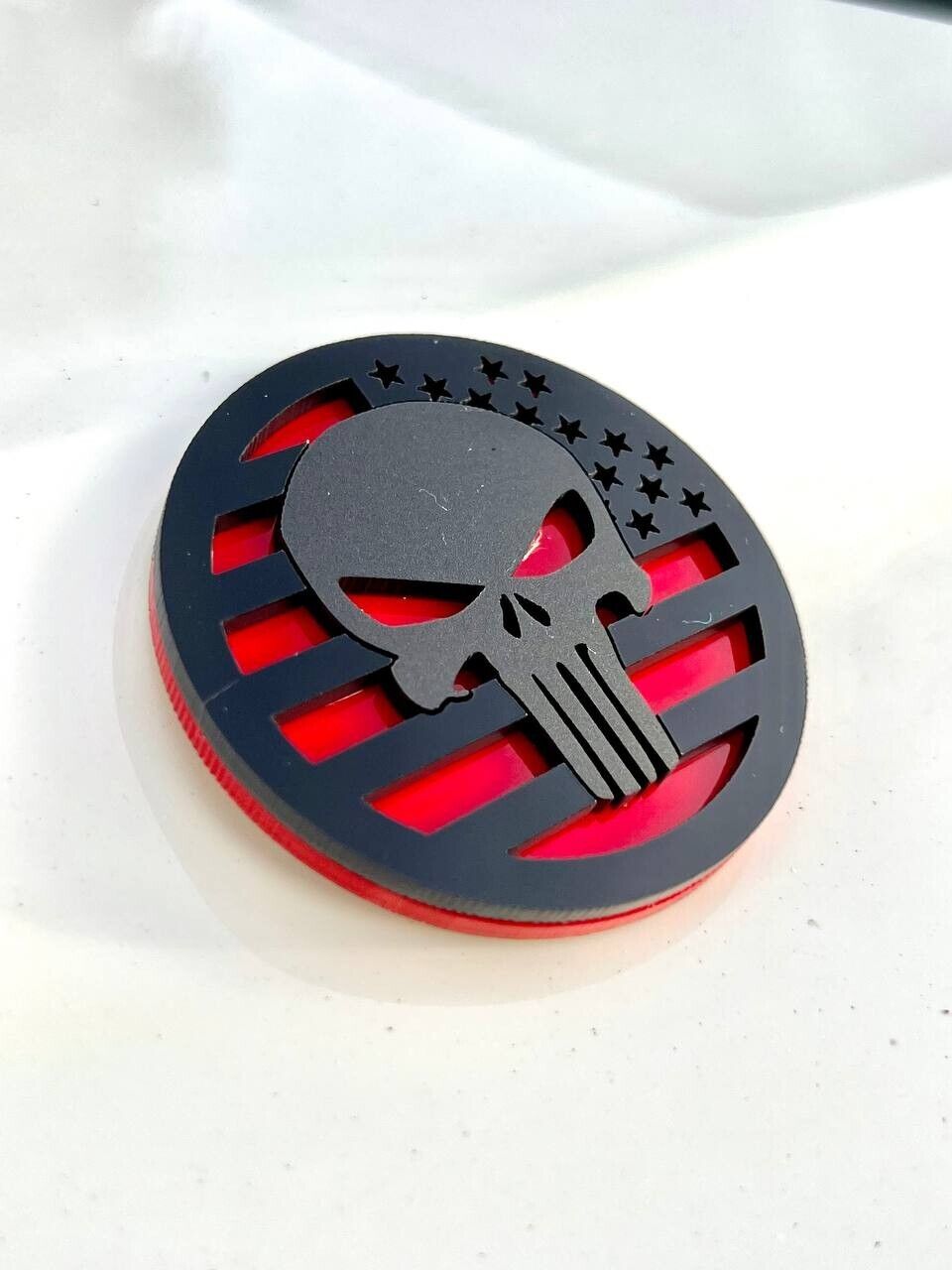 2PCS 18-24 WRANGLER JL GLADIATOR PUNISHER FENDER EMBLEM BADGE