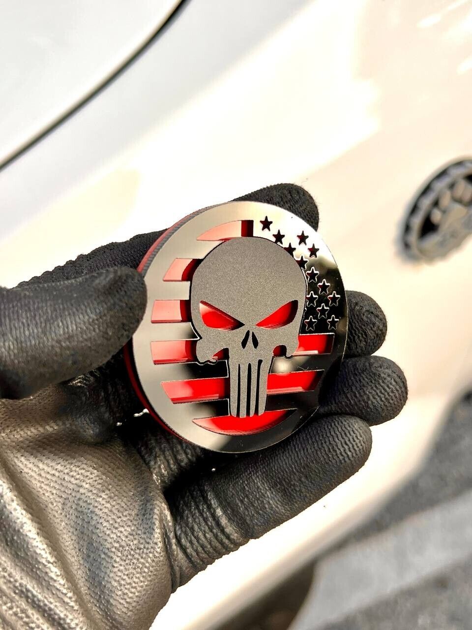2PCS 18-24 WRANGLER JL GLADIATOR PUNISHER FENDER EMBLEM BADGE